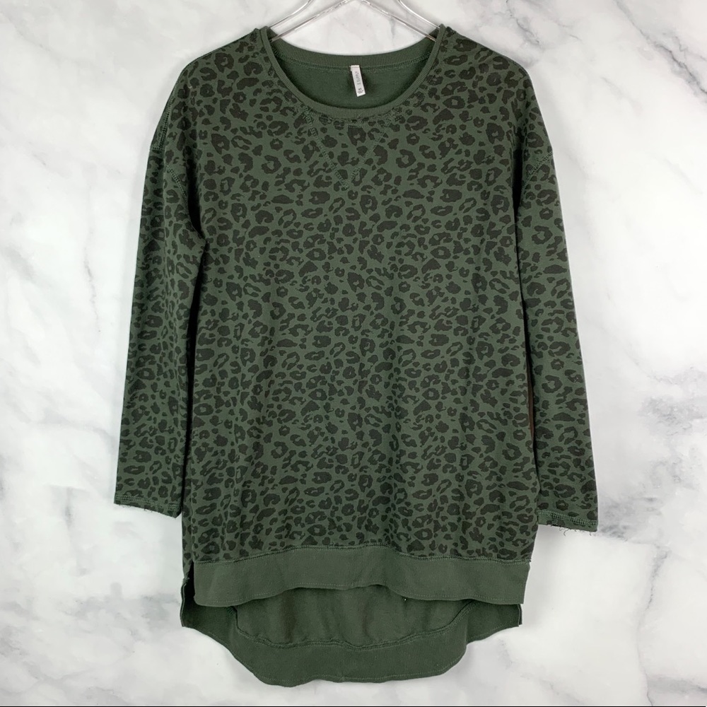 🔥Z Supply Leopard Weekender Oversized Sweatshirt